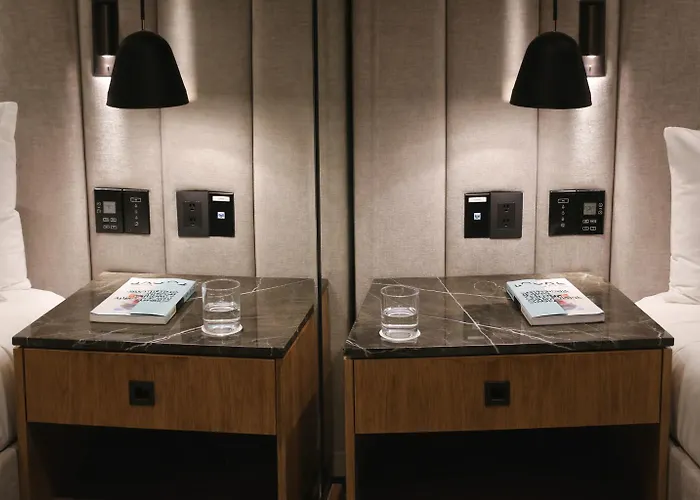 Brick - Small Luxury Of The World 5*