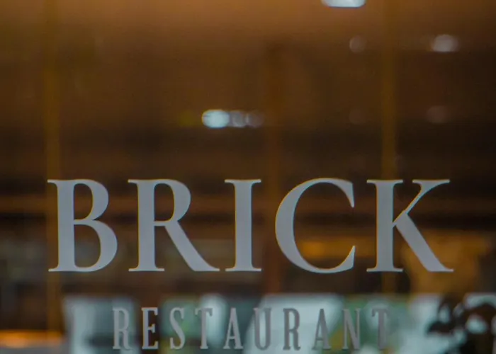 Brick - Small Luxury Of The World Hotel