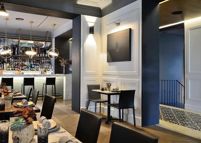 Brick - Small Luxury Of The World 5*